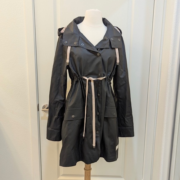 NWOT - ODD MOLLY Black A-Line Raincoat Slicker Jacket Hood - Size 2 / Medium